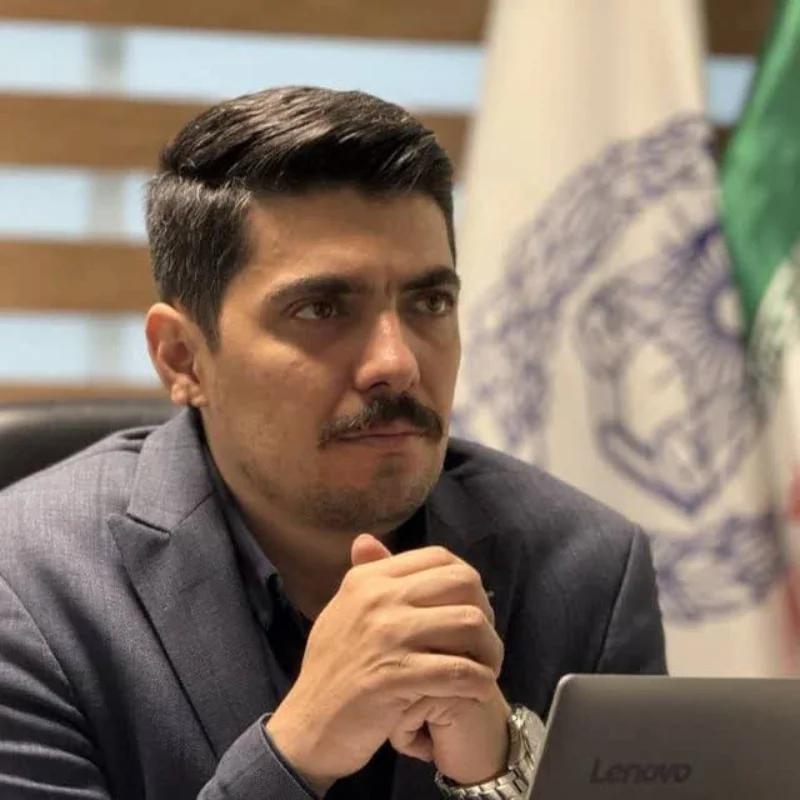 محسن هوشیار