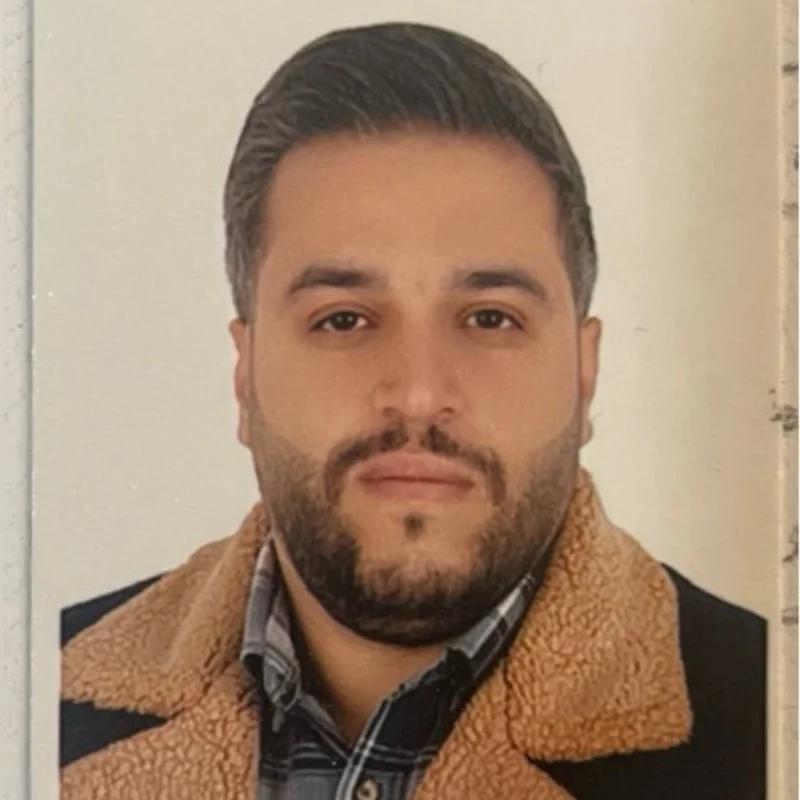 حسن خادمی دهکردی